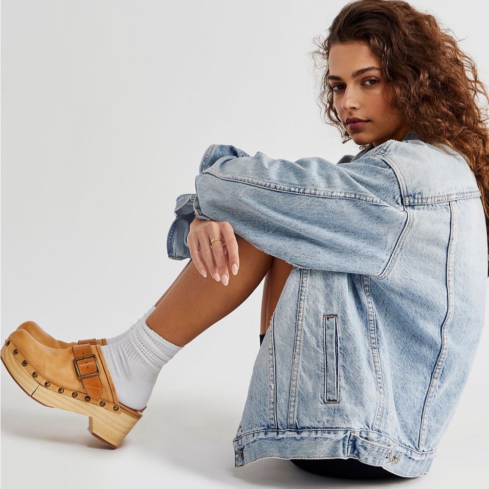 Free People Clogs
